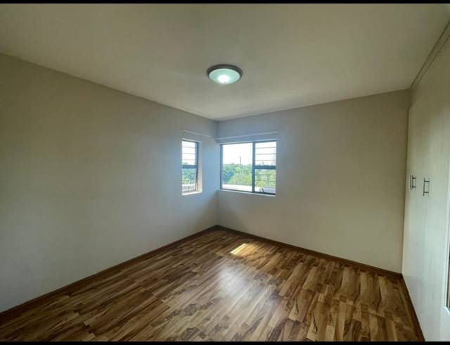 2 BEDROOM PROPERTY TO RENT IN DIE BULT